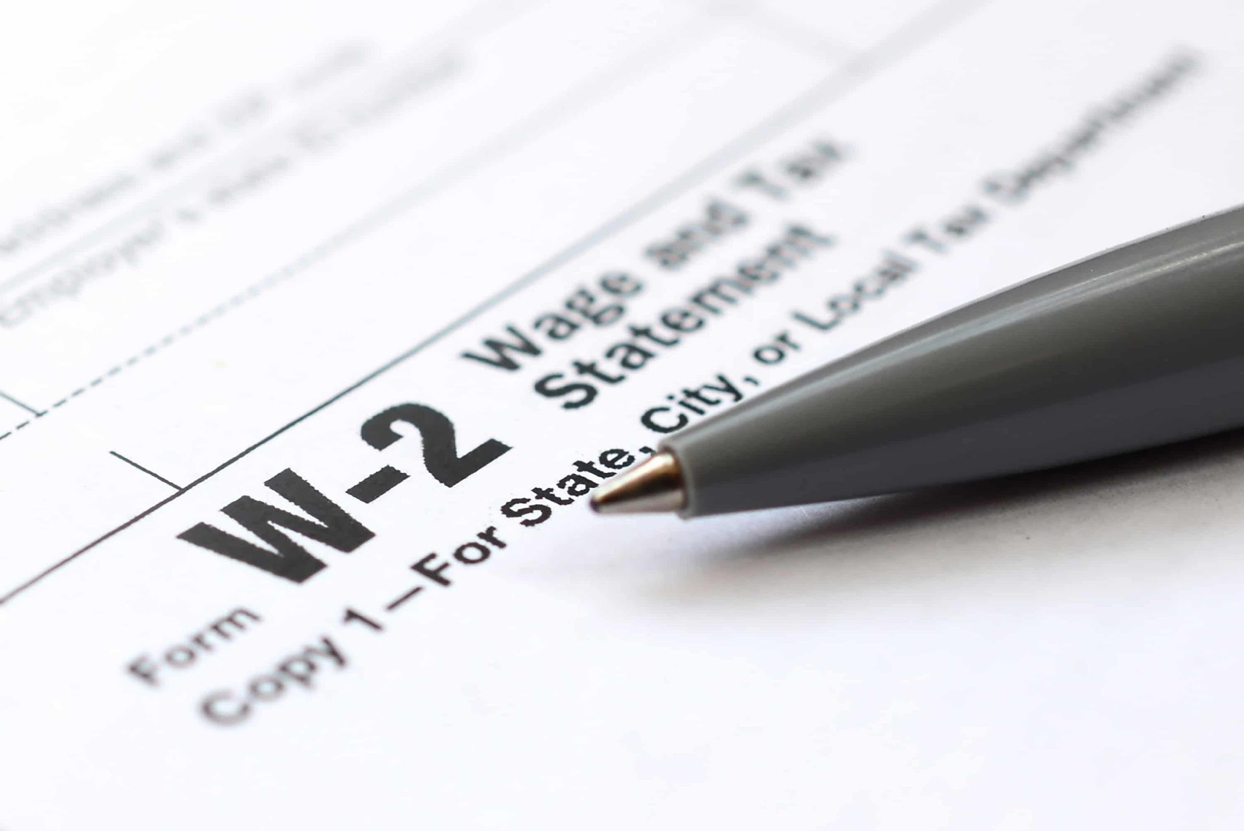 Form 1099 and Form W-2: Know How They Are Related to Payroll